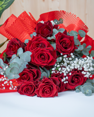 Fascio di Rose Rosse | Pensiero Fiorito